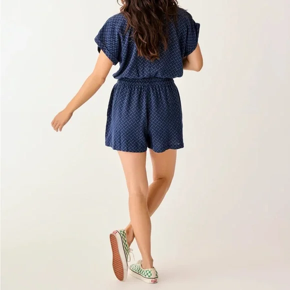 Carve Designs Navy Sophie Linen Romper - Picture 3 of 7